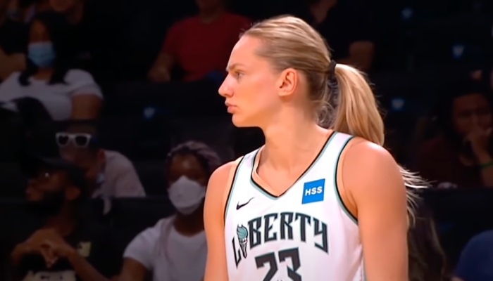 La joueuse WNBA française du New York Liberty, Marine Johannès