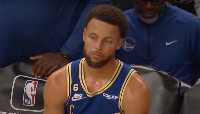 La superstar NBA des Golden State Warriors, Stephen Curry, a possiblement laissé filtrer sa frustration envers ses coéquipiers après la défaite subie sur le parquet des Phoenix Suns