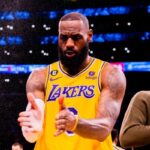 NBA – En plein record, la photo absolument virale de LeBron James !