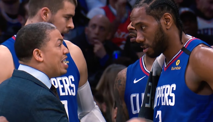 Le coach NBA des Los Angeles Clippers, Tyronn Lue, a lâché un gros aveu au sujet d'un de ses anciens coéquipiers blancs, qu'il détestait au premier abord... en partie à cause de sa mère