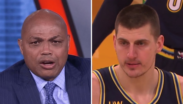 La légende NBA Charles Barkley (gauche) et la star des Denver Nuggets Nikola Jokic (droite)