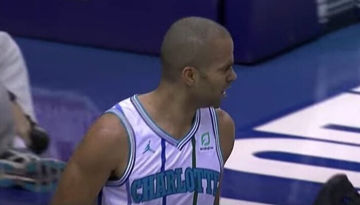 Tony Parker aux Hornets