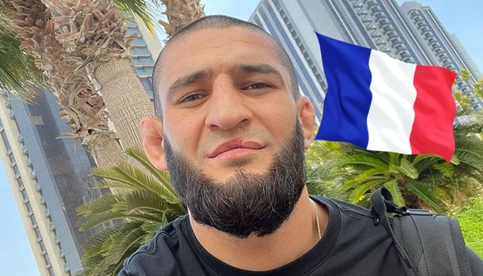 La star UFC Khamzat Chimaev avec le drapeau français