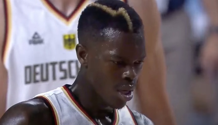 FIBA Dennis Schröder avec l'Allemagne