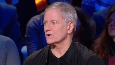 À 75 ans, l’énorme coup de gueule de Francis Huster : « Honte à vous bande d’imbéciles, pourquoi…
