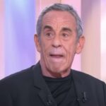 Grand excessif, Thierry Ardisson (74 ans) cash sur sa consommation d’alcool et cigarettes : « Je bois…