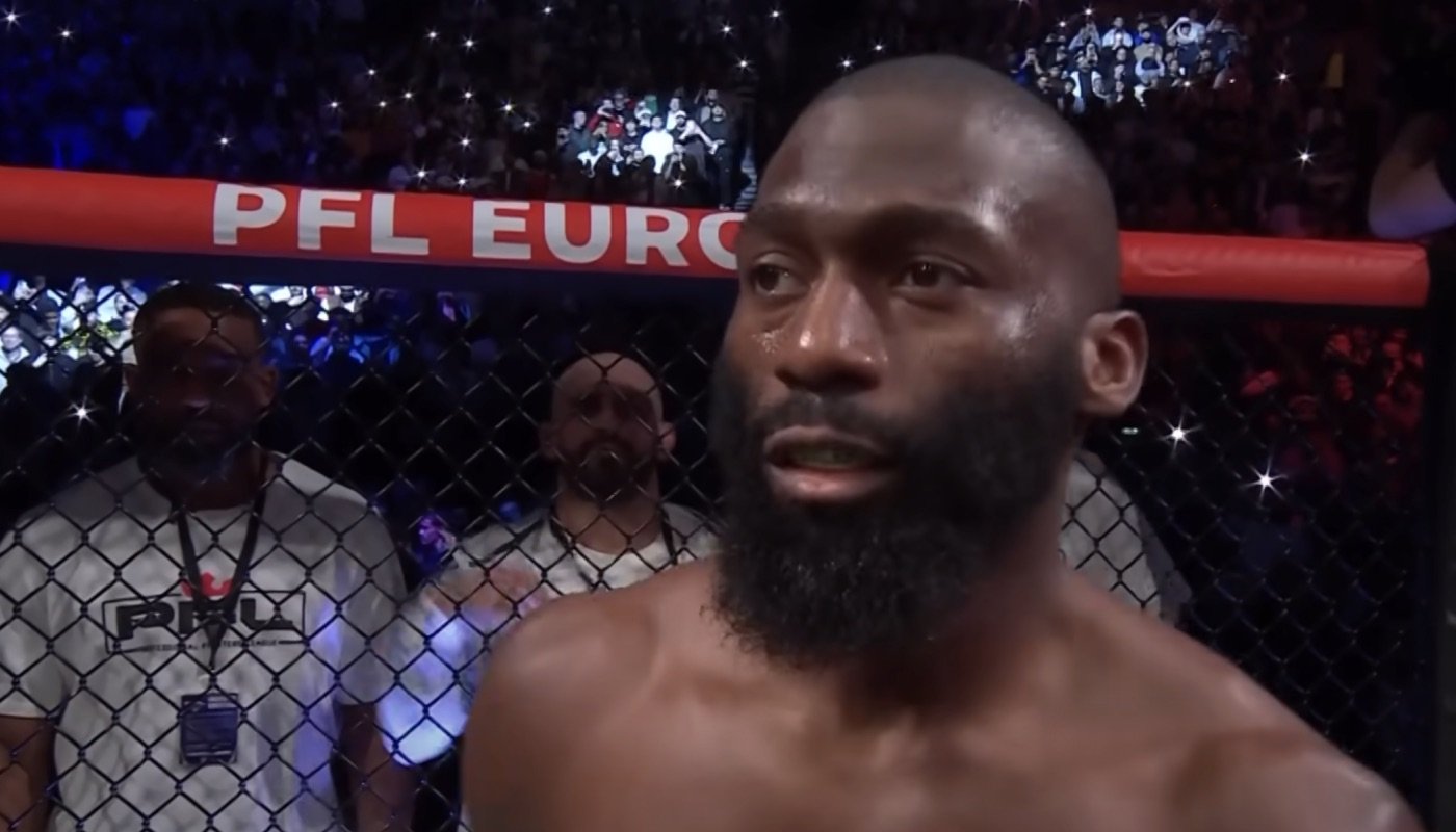 Le combattant de MMA français Cédric Doumbé