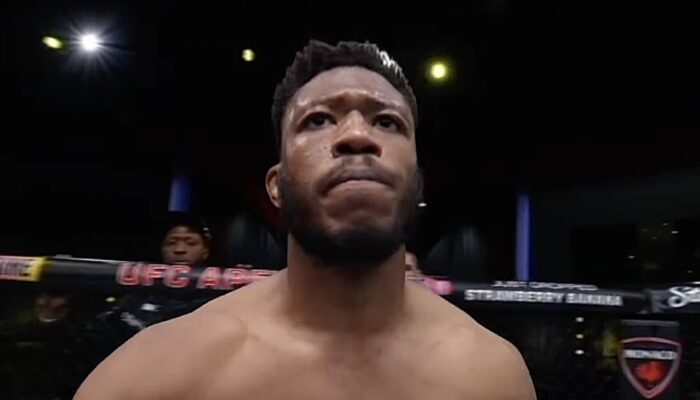 Le combattant UFC français Oumar Sy
