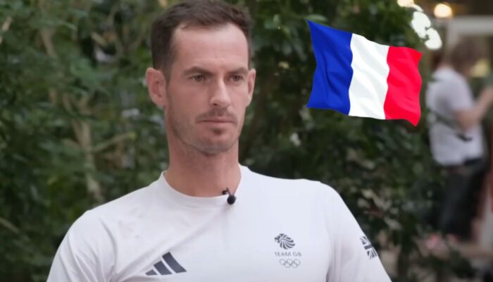 L'ex-tennisman britannique Andy Murray, ici accompagné du drapeau de la France