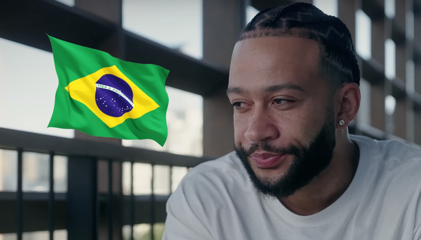 L'attaquant néerlandais Memphis Depay, ici accompagné du drapeau du Brésil