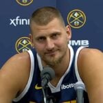 NBA – Cité dans quelques rumeurs, Nikola Jokic hausse le ton aux Nuggets : « Voilà ma réponse »