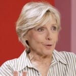À 77 ans, Evelyne Dhéliat dévoile son secret pour être autant au top : « Je ne fais jamais ça… »