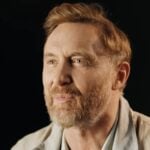 En pleine bourre à 58 ans, David Guetta sans filtre sur sa consommation de drogue et alcool : « Alors moi, je…