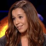 Chimène Badi sans filtre sur l&rsquo;âge inattendu de sa première relation : « Je l&rsquo;ai eue à…