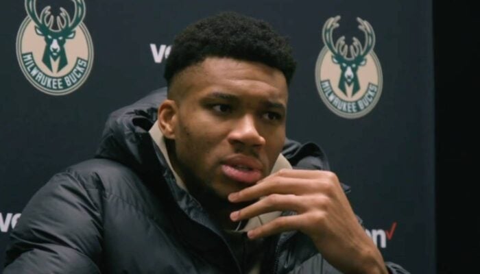 Giannis Antetokounmpo avec les Bucks