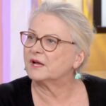 Le jugement très clair de Josiane Balasko (75 ans) sur son physique : « Je me trouve…