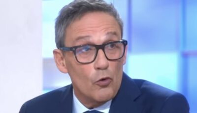 Julien Courbet sans filtre sur ses années dorées : « Des femmes qui me mettaient la…