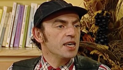 Plus de 25 ans après sa mort, un intime d&rsquo;Élie Kakou cash sur son attitude hors-caméras : « C&rsquo;était un vrai…