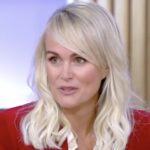 8 ans après la mort de Johnny, un proche de Laeticia Hallyday lâche un gros scoop : « Elle n&rsquo;a pas…